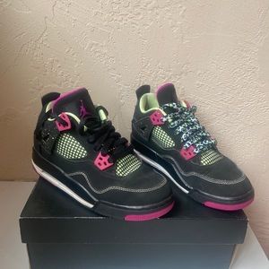 Air Jordan 4 Retro 30th GG Girls Size 4.5Y